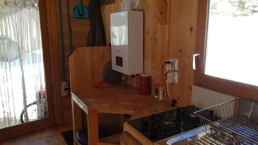 Location de vacances pour 3 personnes, avec jardin à La Pesse - 4