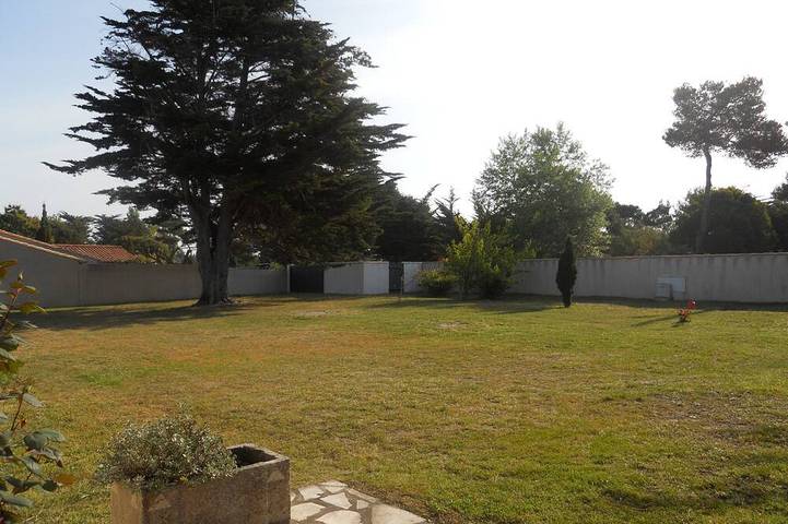 Maison de vacances pour 10 personnes, avec terrasse et jardin à Les Portes-en-Ré