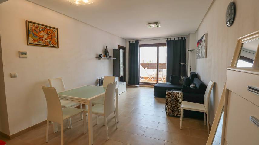 Apartamento vacacional entero, Apartamento de vacaciones para 4 personas con piscina in Mar de Pulpi, Pulpí