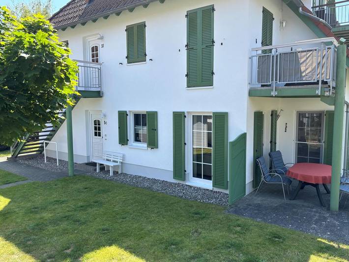 Ferienwohnung für 4 Personen, mit Terrasse und Garten in Karlshagen