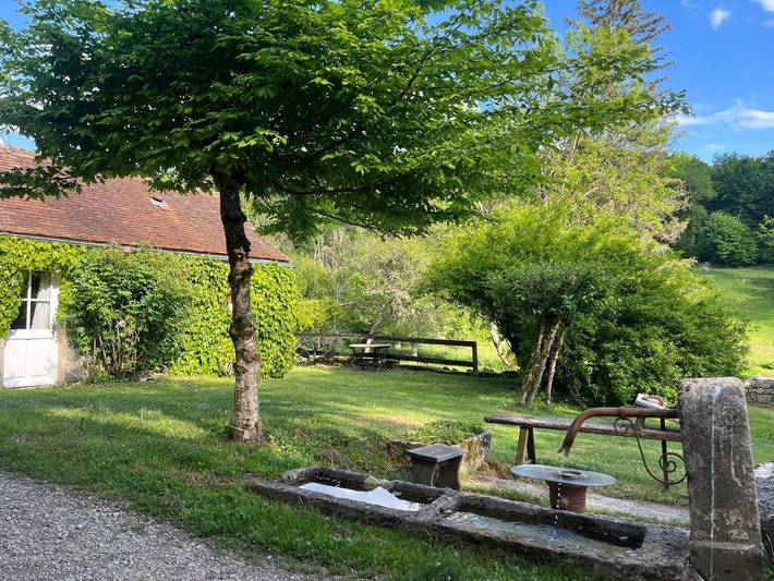 Chambre d’hôte pour 2 personnes, avec vue ainsi que piscine et jardin, animaux acceptés dans Parc national de forêts - 3