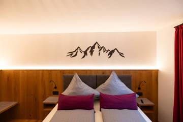 Ferienwohnung für 4 Personen, mit Terrasse und Garten in Roßhaupten