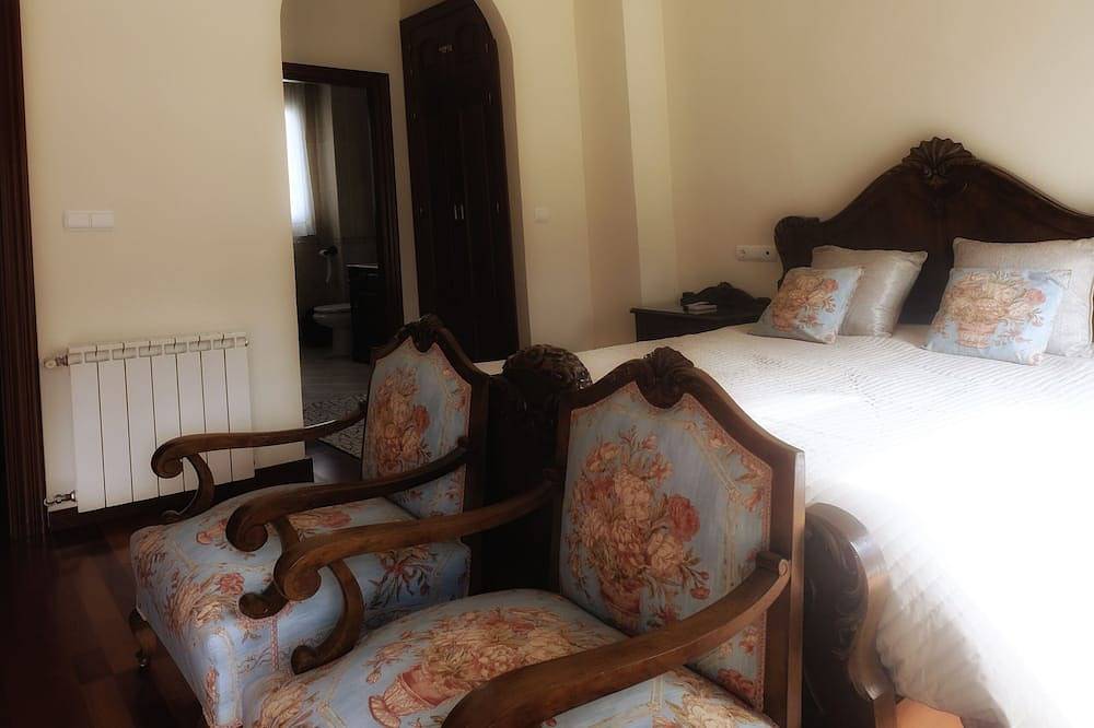 Entire apartment, Duplex apartment located in the privileged environment of the Fuente del Rey in Priego de Córdoba, Sierras Subbéticas