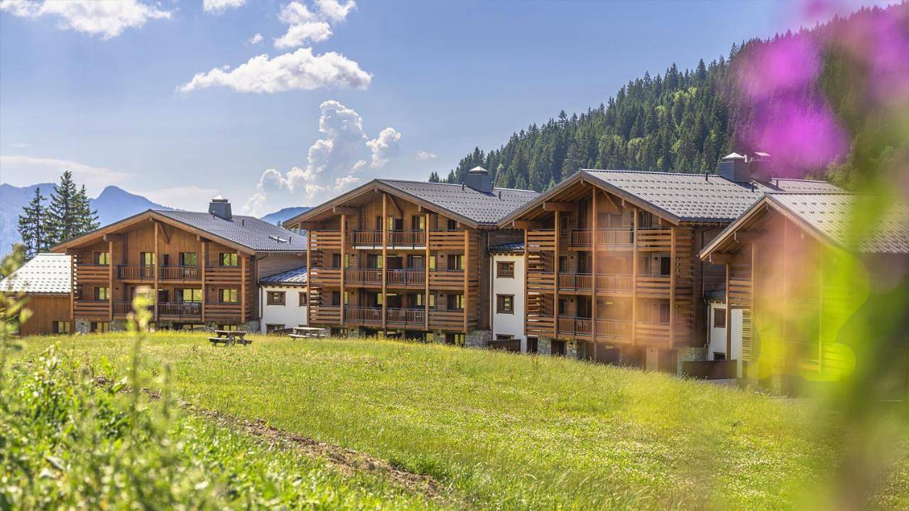 Two-Bedroom Comfort Plus Apartment for 6 people in Manigod, Région d'Annecy