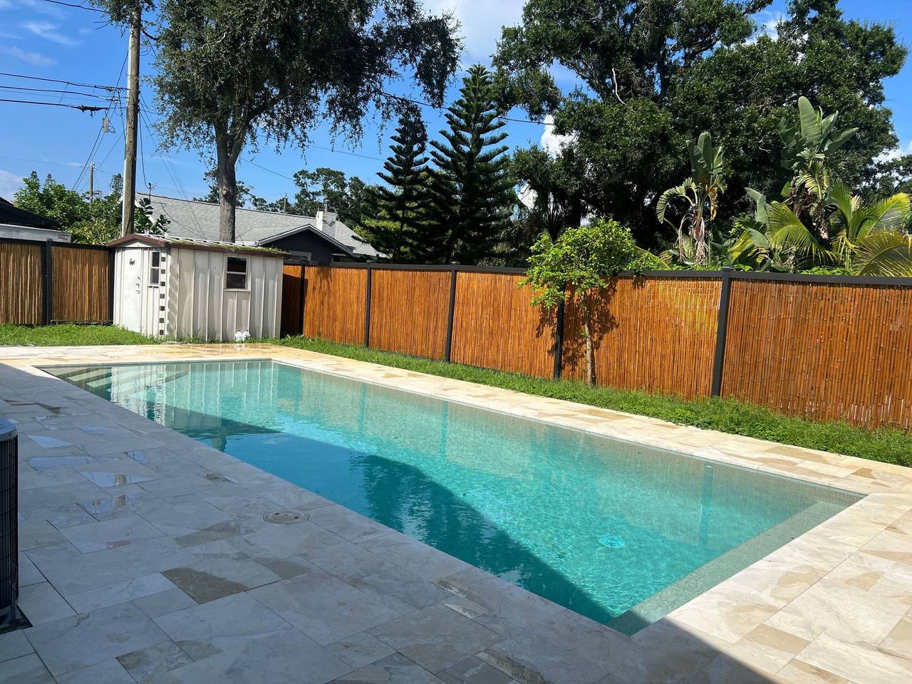 Entire vacation apartment, Ruhiges Zimmer mit tropischem Pool und Strandzugang in Gulfport (FL), Pinellas County
