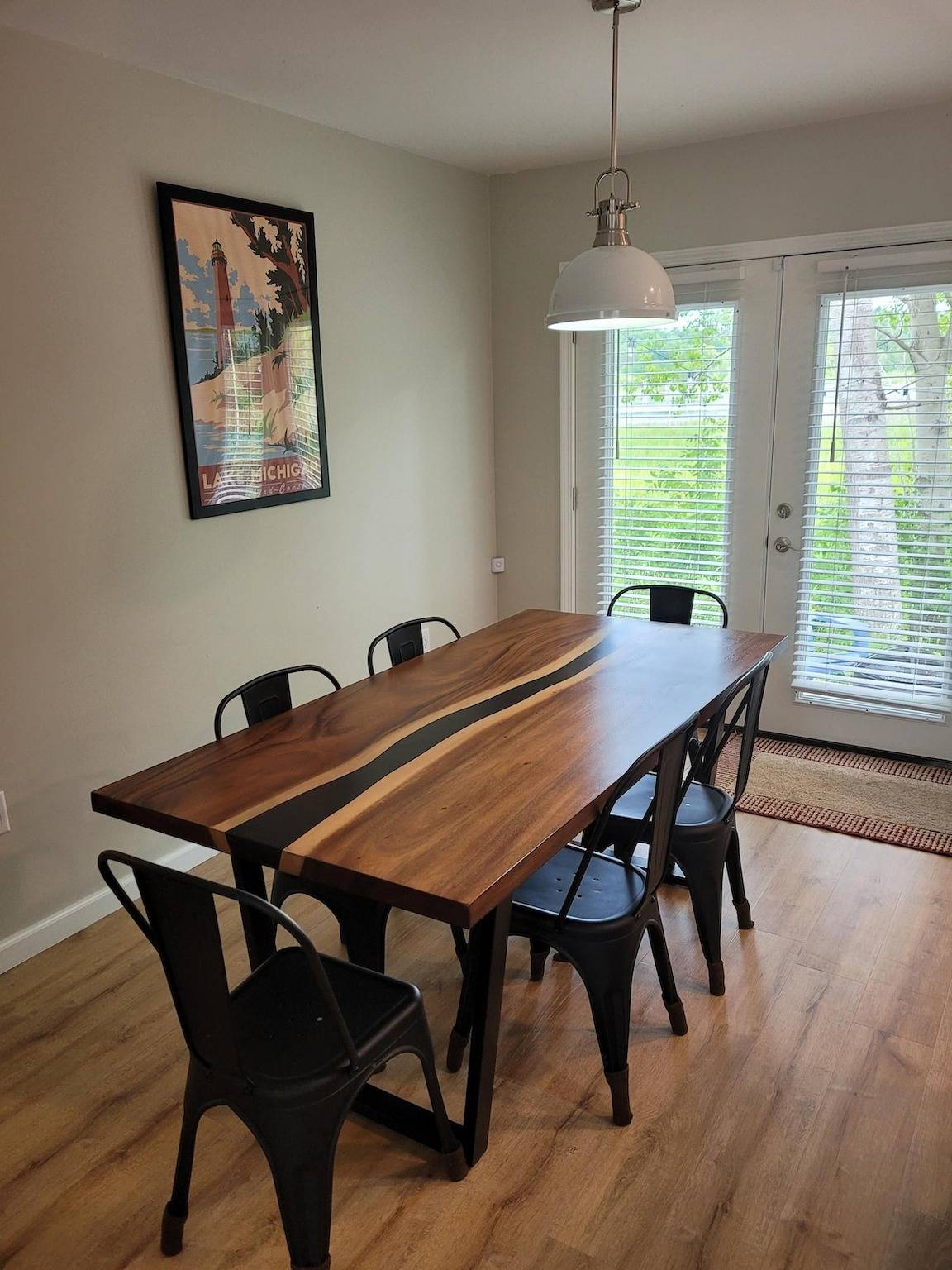 White Birch - Riverfront and Newly-Remodeled! in Benzie County