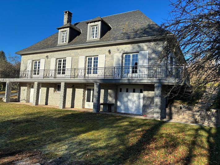 Location de vacances pour 8 personnes, avec vue ainsi que sauna et jardin à Meymac - 4