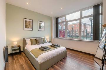 Apartment for 6 People in Kingston upon Hull, Yorkshire, Photo 2