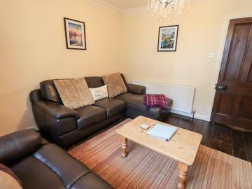 Log Cabin for 6 People in Windermere, Cumbria, Photo 3