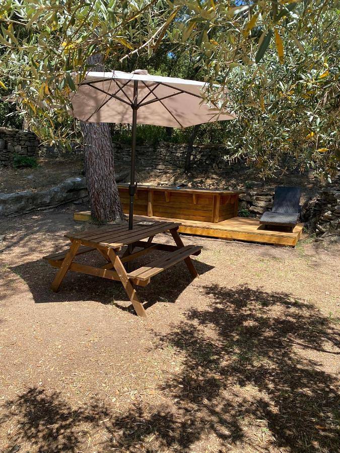 Location de vacances pour 4 personnes, avec jardin ainsi que piscine et vue, animaux acceptés à Pourrières - 3