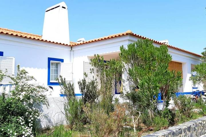 Chalet para 8 pessoas, com Varanda e Jacuzzi e ainda Terraço and Jardim em Alcácer do Sal