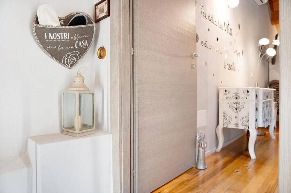 Entire apartment, Antico Borgo Monregale - Charming Loft - Relax and charm in the heart of Mondovi in Mondovì, Cuneo Province