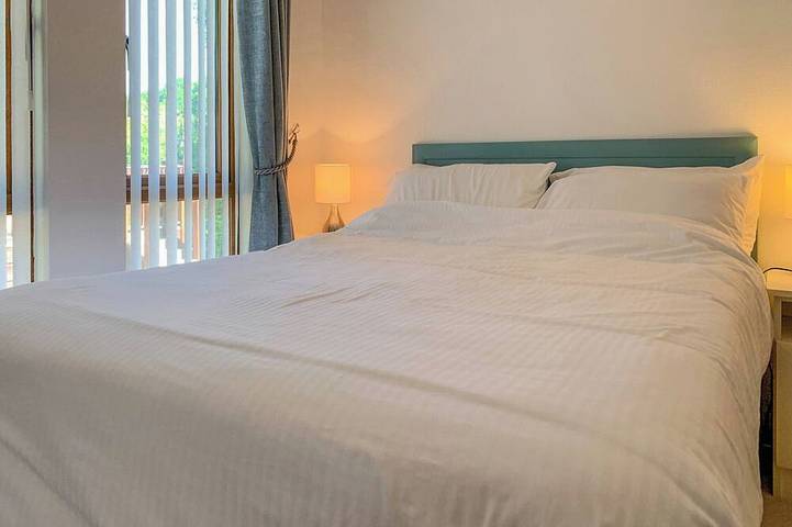 1 chambres à coucher à Albury, Guildford in Albury, Guildford