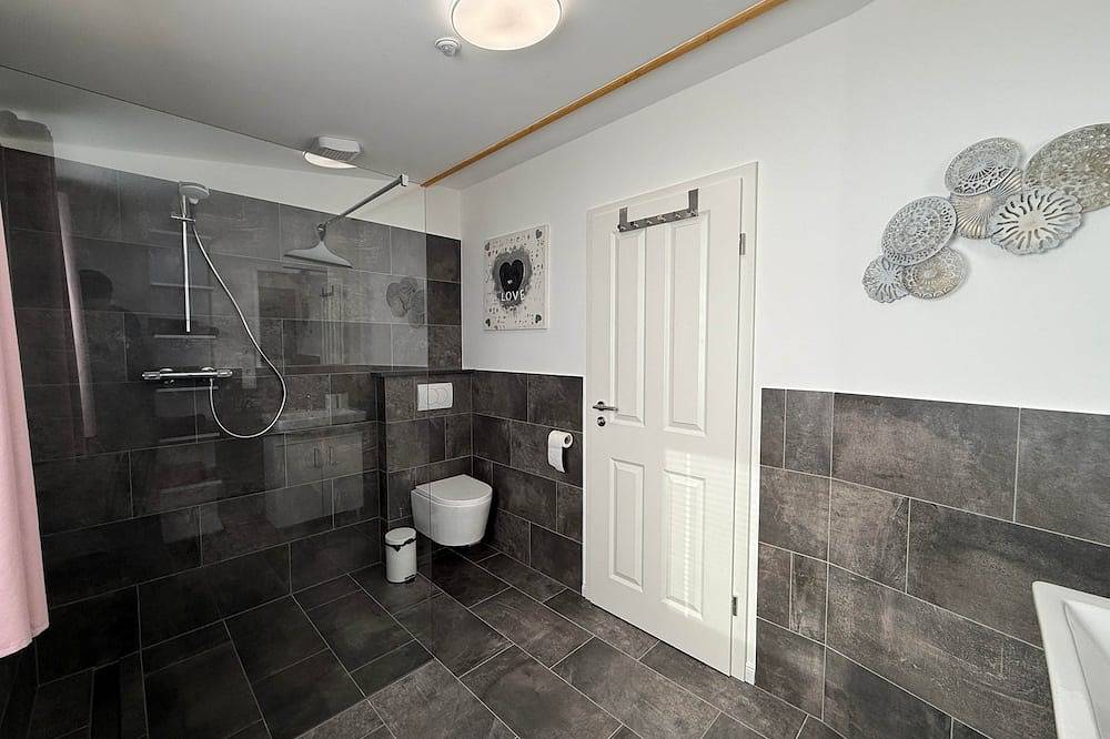 Geheel appartement, Fabian's Holiday Home / Rurseeloft in Einruhr, Simmerath