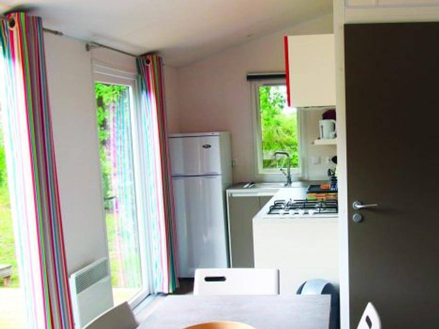 Camping La Fontaine du Roc - Mobilheim 4 personen - Mh2 Angenehm in Dévillac, Villeneuve-sur-Lot und Umgebung