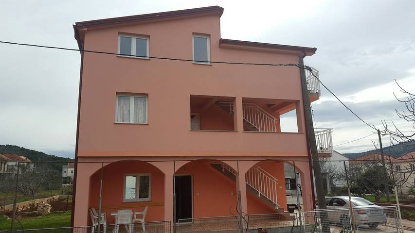 Apartament wakacyjny dla 6 osób, z balkon/ taras w Poljica