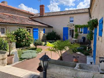 Location De Vacances pour 2 Personnes dans Saint-Martin-de-Fraigneau, Fontenay-le-Comte, Photo 1