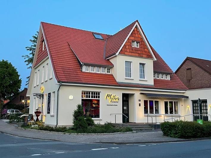 Ferienwohnung für 6 Personen, mit Balkon und Terrasse sowie Ausblick in Zetel - 2