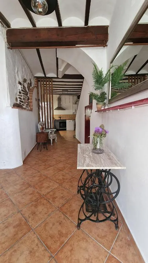 Ferienhaus für 12 Personen, mit Balkon und Ausblick - 1
