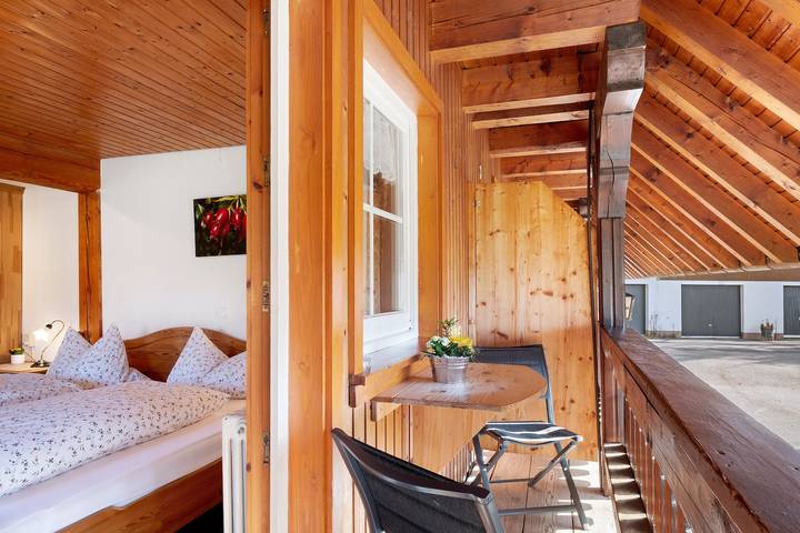 Gîte pour 3 personnes, avec balcon et jardin, animaux acceptés à Titisee-Neustadt - 3