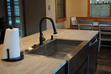 Chalet for 16 Guests in Table Rock Lake, Stone County, Picture 2