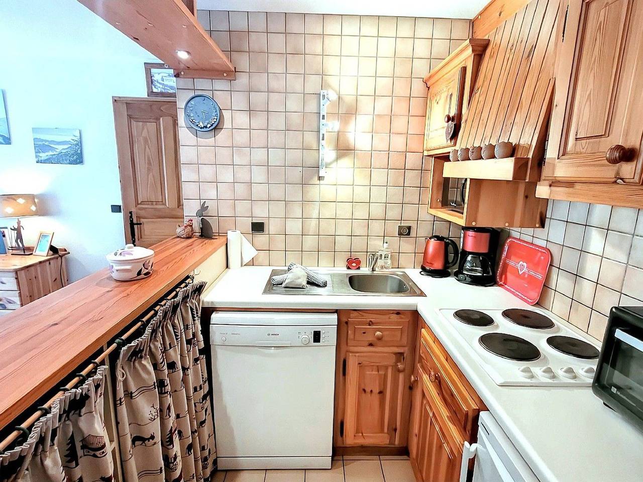 Appartement entier, Appartement spacieux avec balcon et wifi au centre des Gets in Les Gets, Les Portes du Soleil