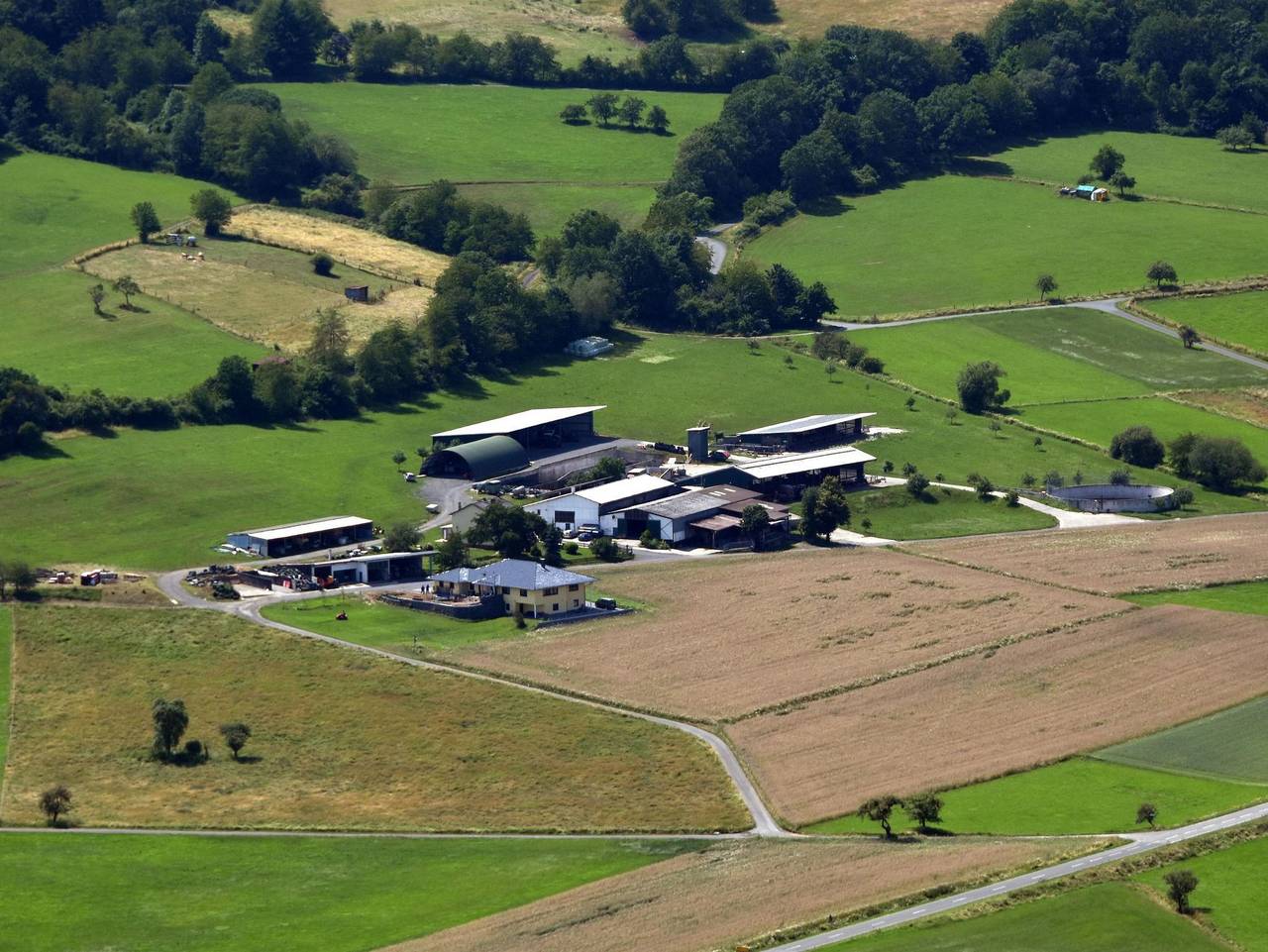 Ganze Ferienwohnung, Ferienwohnung Dianaburgblick Holzhausen - 4-Bettwohnung in Greifenstein, Lahn-Dill-Kreis