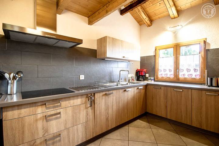 Chalet pour 12 personnes, animaux acceptés dans Massif du Mont-Blanc - 4