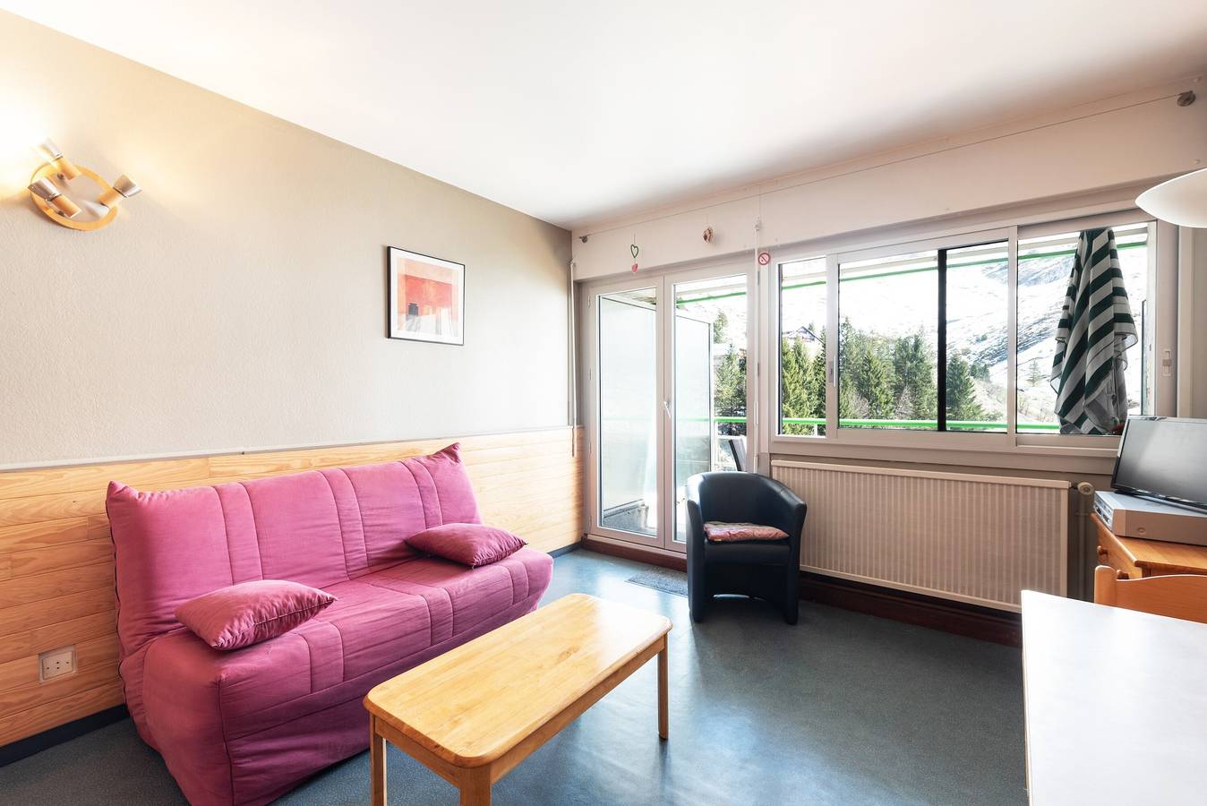 Entire studio, Studio Gourette 6 pers. – Mountain View, at the Foot of the Slopes, Hiking Departure, Terrace & Balcony in Gourette, Eaux-Bonnes