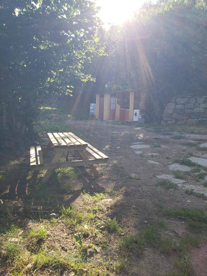 Camping pour 2 personnes, avec Jardin et Vue dans L'Aubrac - 2