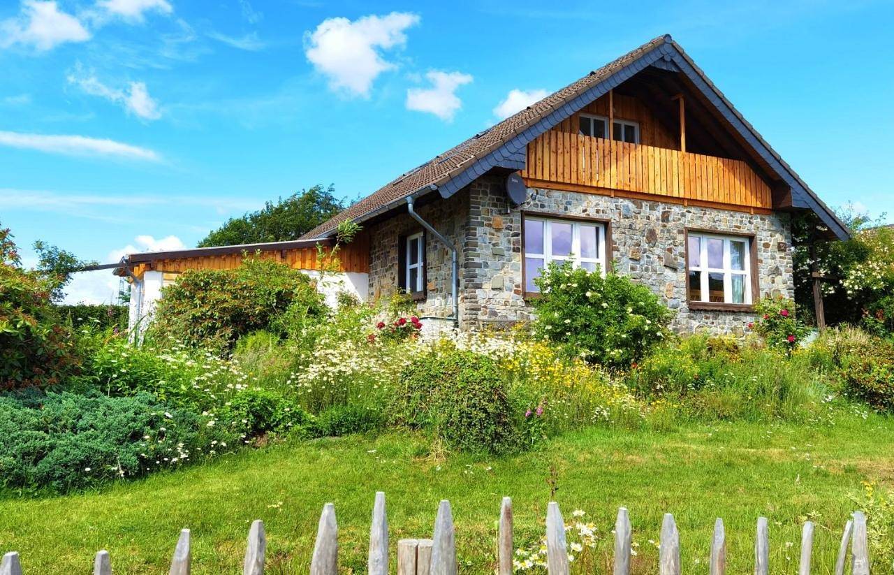 Ferienhaus Eifelrose in Simmerath, Rureifel (Nordrhein-westfalen)