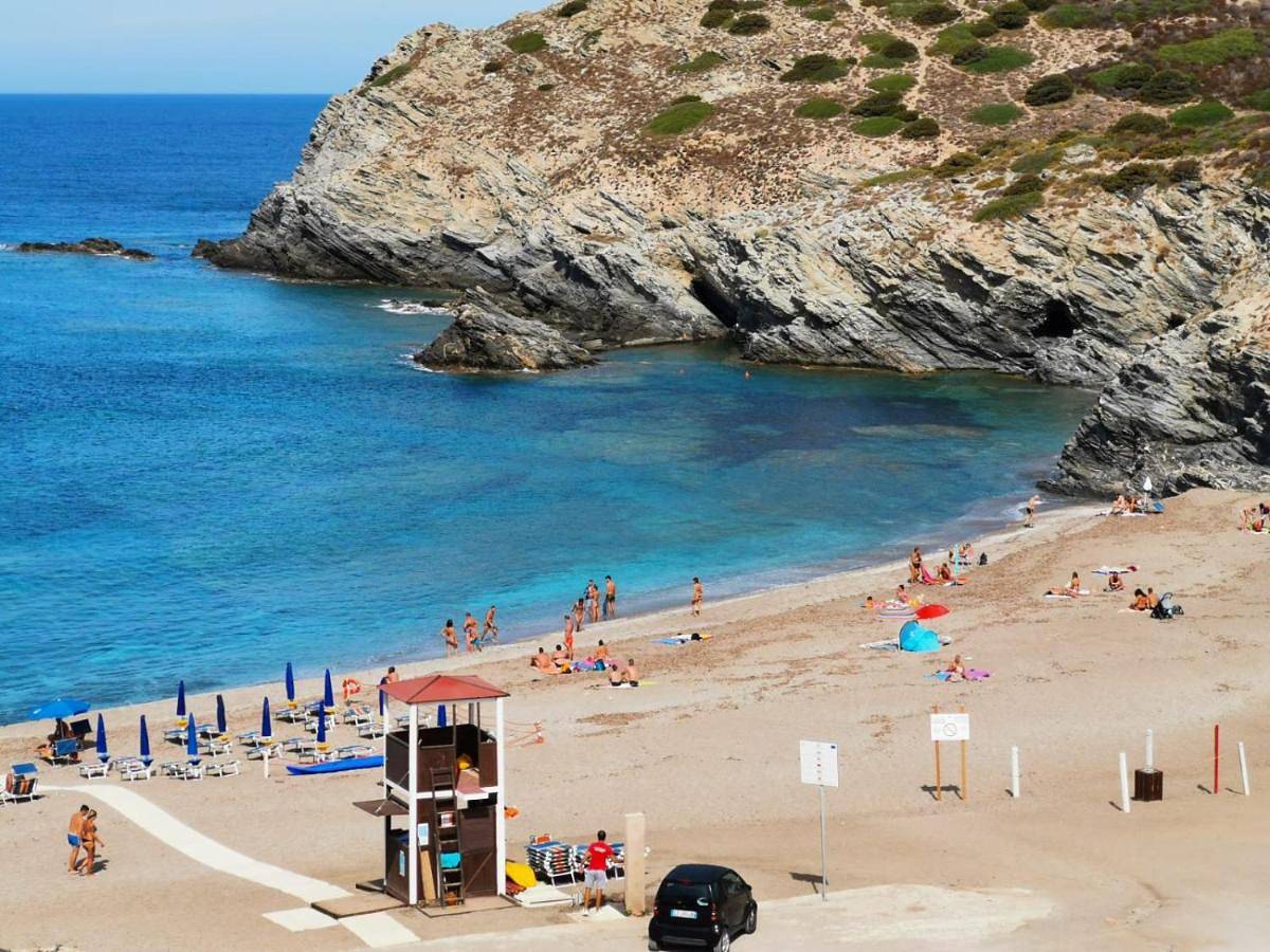Double Room with Private Bathroom in Palmadula, Sassari