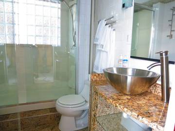 Apartment for 2 Guests in Denver, Denver County, Picture 3