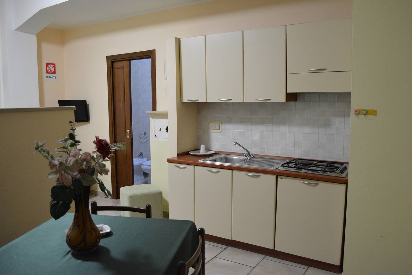 Studio entier, Studio confortable à Reggio Calabria 25 m² in Reggio de Calabre, Province de Reggio Calabria