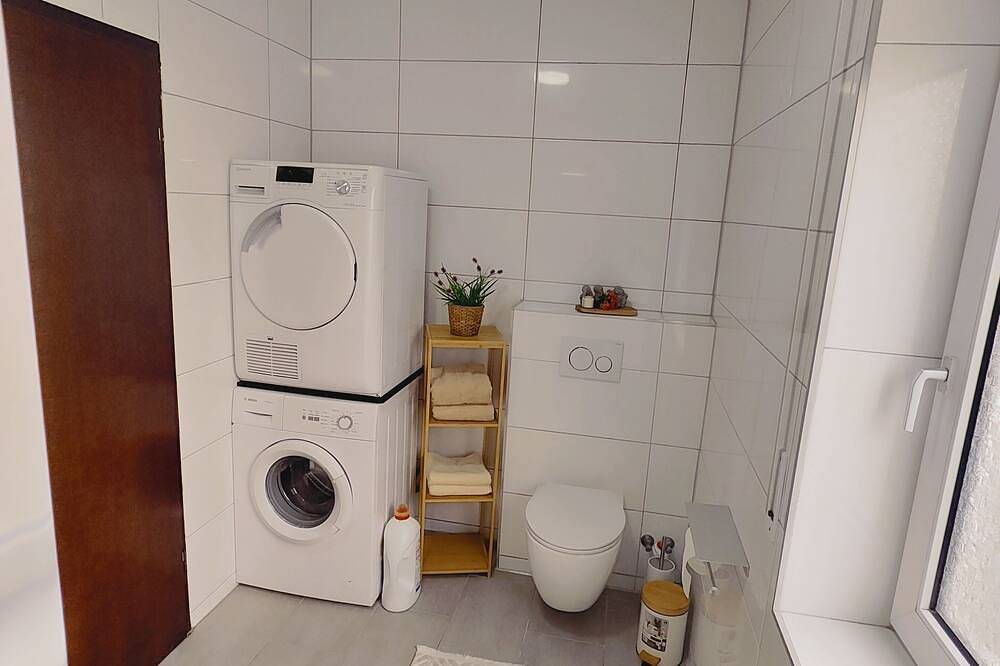 Ganze Wohnung, Henno's Apartment in Bielefeld, Nordrhein-Westfalen