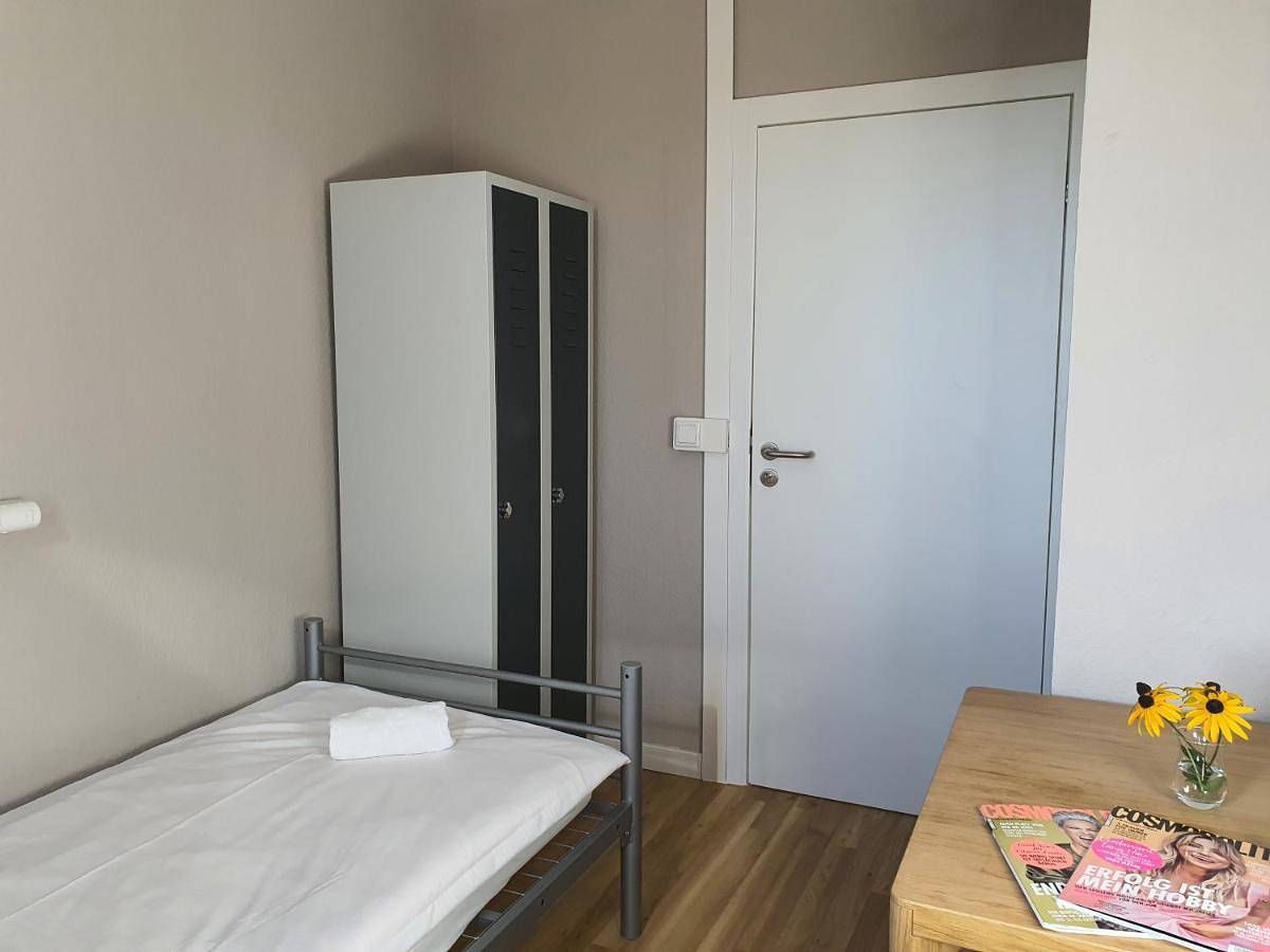 Standard Single Room with Shared Bathroom in Hamburg-Mitte, Hamburg