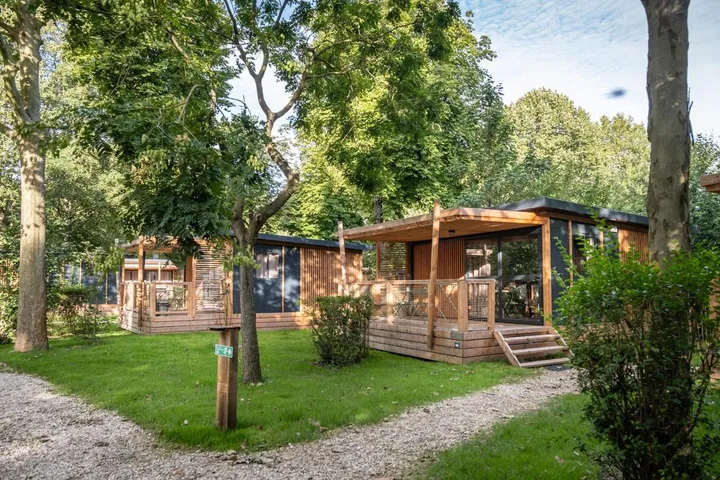 Camping for 5 people, with view and terrace - 1