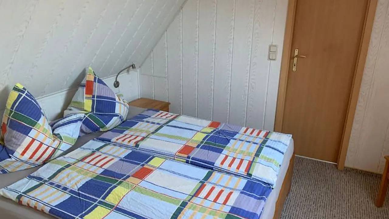 Entire holiday apartment, Holiday apartment for 2 people with garden in Neuendorf Hiddensee Island, Hiddensee