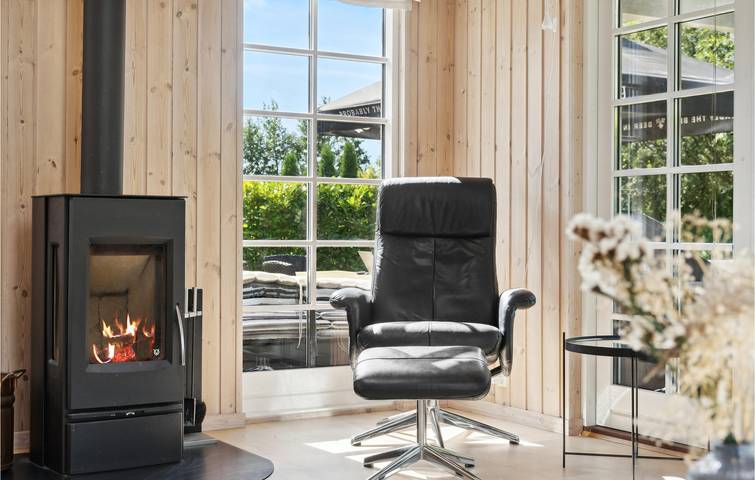 Ferienhaus für 8 Personen, mit Sauna und Garten sowie Whirlpool und Terrasse, mit Haustier auf Seeland - 4