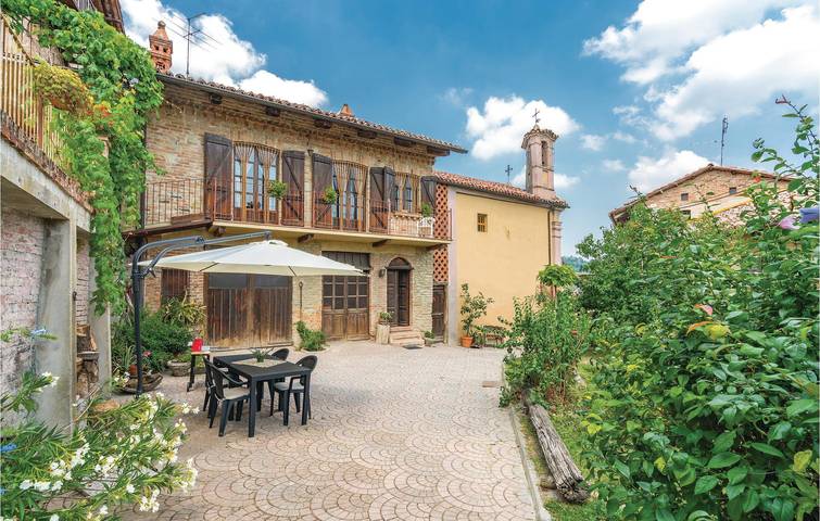 Agriturismo per 4 persone, con Terrazza a Torino