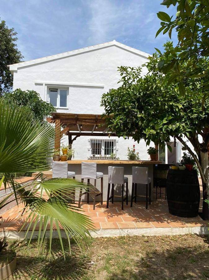 Chalet para 7 personas, con terraza y jardín además de vistas y piscina en Sierra de las Nieves - 2