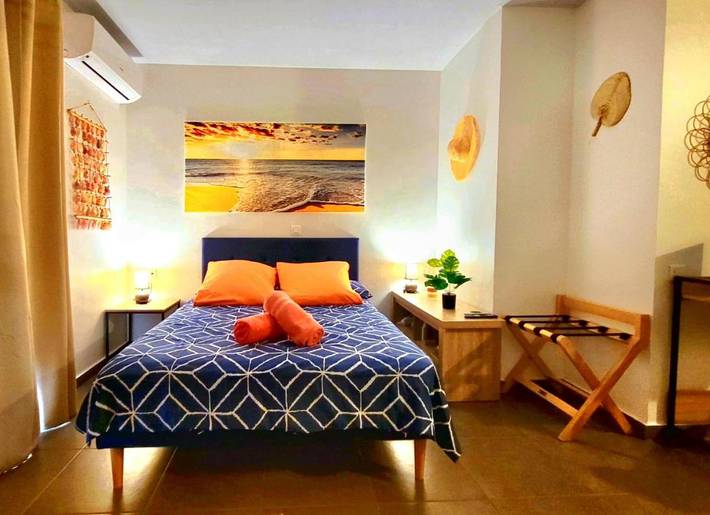 Gîte pour 3 personnes, avec vue et jardin dans Teahupo'o - 2