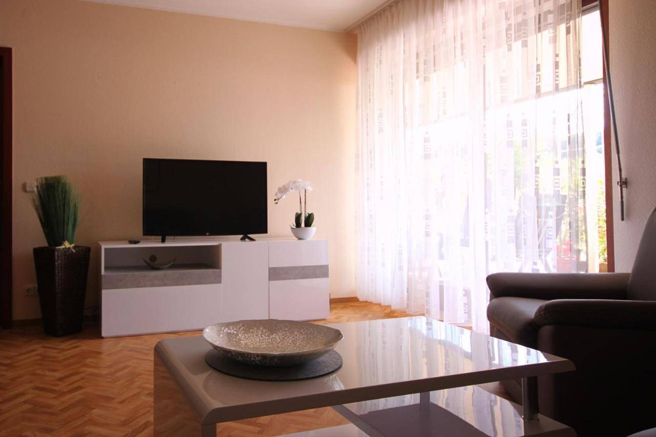Ganze Wohnung, Ferienwohnung Sonneck in Bullay, Traben-Trarbach und Umbegung