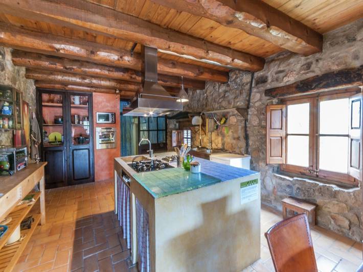 Location de vacances pour 6 personnes, avec jardin et piscine à El Bruc - 4