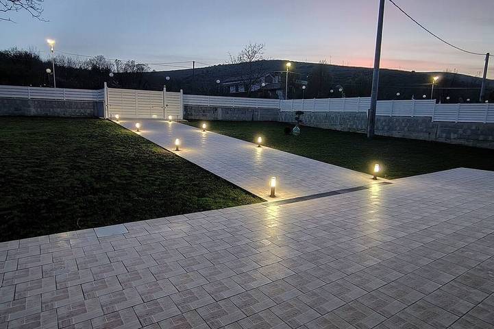 Detached villa with swimming pool and sauna in Giano Vetusto, Province de Caserte