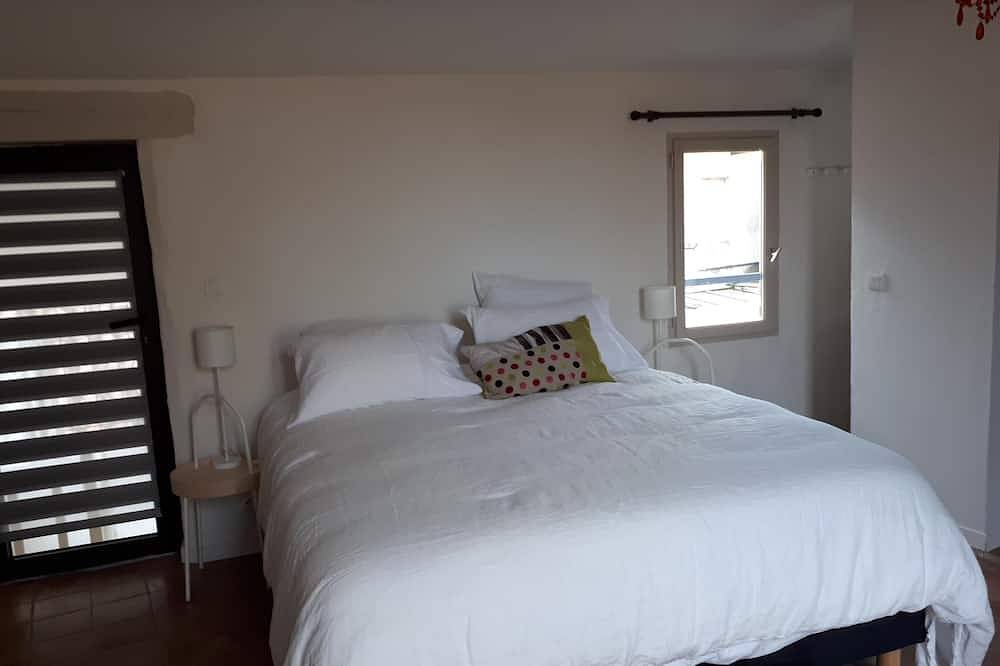 Beautiful medieval home, nestled in the heart of the his in Sommières, Région de Nîmes