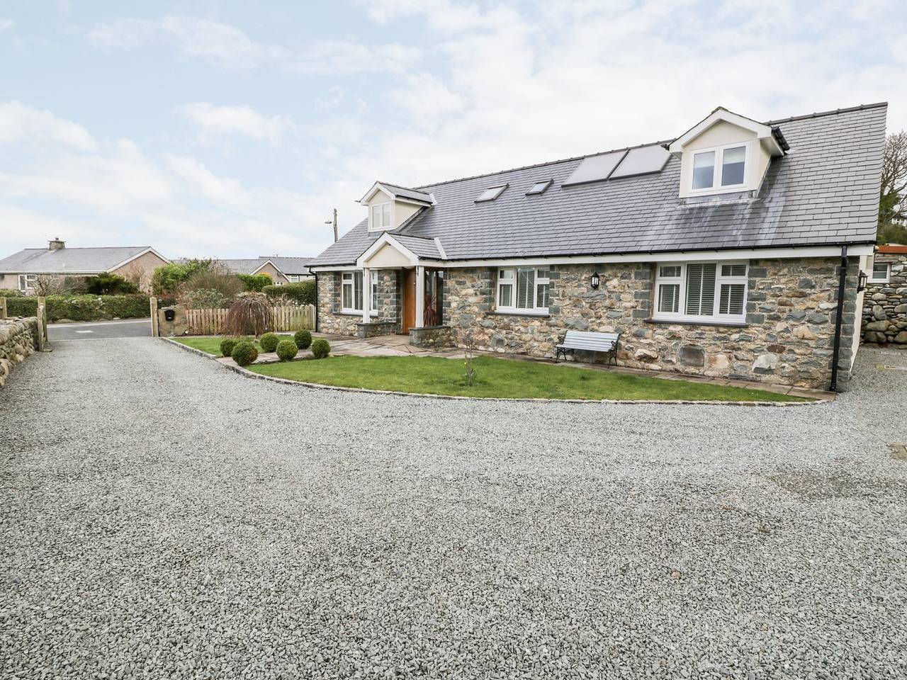 Ty Ni in Dyffryn Ardudwy, Snowdonia