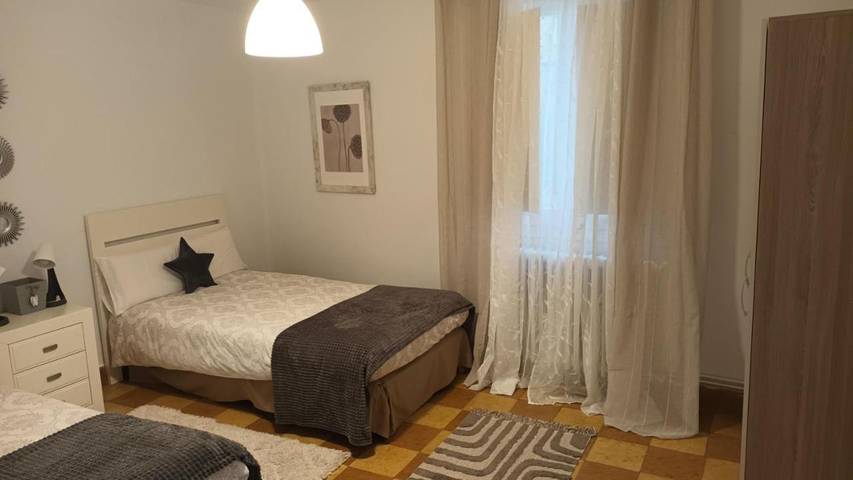 Gîte pour 8 personnes, avec balcon et vue à Haro - 3