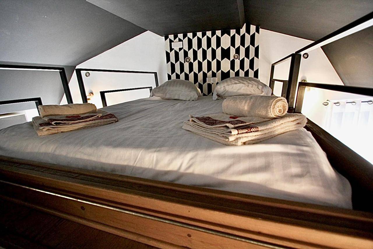 Appartement entier, Pied à terre - Mezzanine studio - Private parking in Irigny, Lyon et ses environs