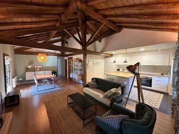 Gîte pour 5 personnes, avec balcon et vue à Lesaka